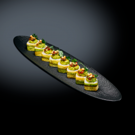 Ролл с овощами гриль и соусом гуакамоле Ролл с овощами гриль и соусом гуакамоле заказать доставку в Красноярске | Доставка «Беллини»