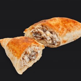 Кальцоне с курицей и грибами Кальцоне с курицей и грибами заказать доставку в Красноярске | «Перцы» в Красноярске
