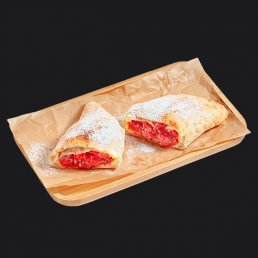 Кальцоне с клубникой Кальцоне с клубникой заказать доставку в Красноярске | «Перцы» в Красноярске
