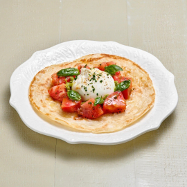 Буррата с розовыми томатами, песто и пшеничной лепёшкой Буррата с розовыми томатами, песто и пшеничной лепёшкой заказать доставку в Красноярске | Mama`s»