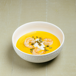 Тыквенный крем-суп с тигровыми креветками Тыквенный крем-суп с тигровыми креветками заказать доставку в Красноярске | Доставка «Беллини»