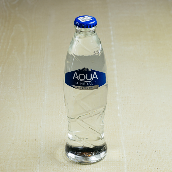 Aqua Minerale с газом заказать доставку в Красноярске | Mama`s»