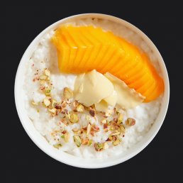 Каша рисовая с манго и фисташкой Каша рисовая с манго и фисташкой заказать доставку в Красноярске | «Перцы» в Красноярске