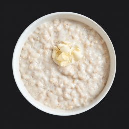 Овсяная каша на коровьем молоке со сливочным маслом Овсяная каша на коровьем молоке со сливочным маслом заказать доставку в Красноярске | «Перцы» в Красноярске