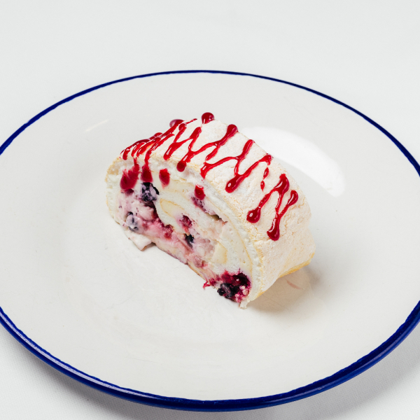 Меренга с малиновым соусом  заказать доставку в Красноярске | Формаджи