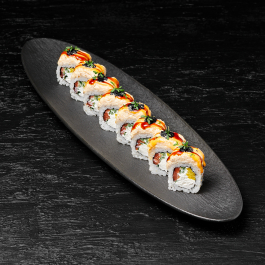 Ролл с лососем и треской в мисо-соусе Ролл с лососем и треской в мисо-соусе заказать доставку в Красноярске | Доставка «Беллини»