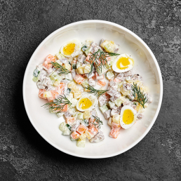 Оливье с говядиной Оливье с говядиной заказать доставку в Красноярске | «Крем»