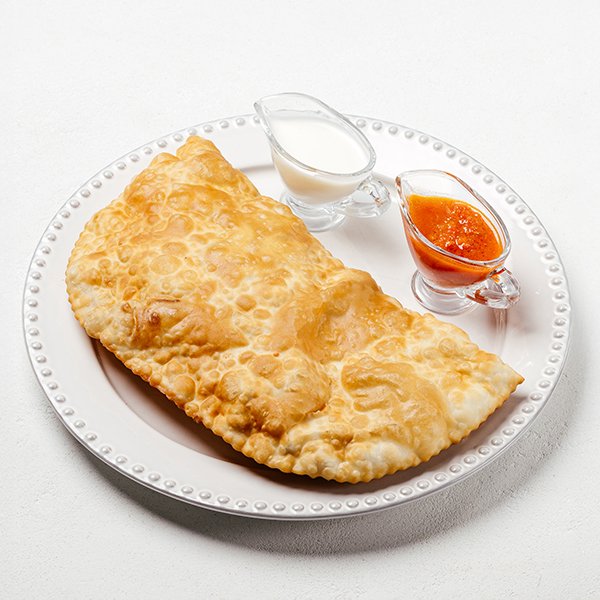 Чебурек с курицей чкмерули заказать доставку в Красноярске | «Баран и бисер»