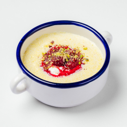 Полента со страчателлой, малиновым вареньем и фисташкой заказать доставку в Красноярске | Формаджи