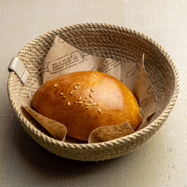 Пирожок с картофелем и беконом заказать доставку в Красноярске | Mama`s»