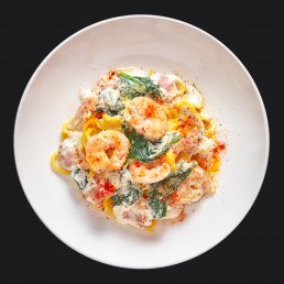 Паста с креветками, беконом и соусом блю чиз заказать доставку в Красноярске | «Перцы» в Красноярске