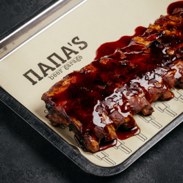 Свиные рёбра с соусом Джек Дениэлс  заказать доставку в Красноярске | Доставка «Беллини»
