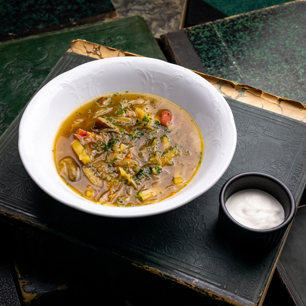 Щи с белыми грибами Щи с белыми грибами заказать доставку в Красноярске | Доставка «Беллини»