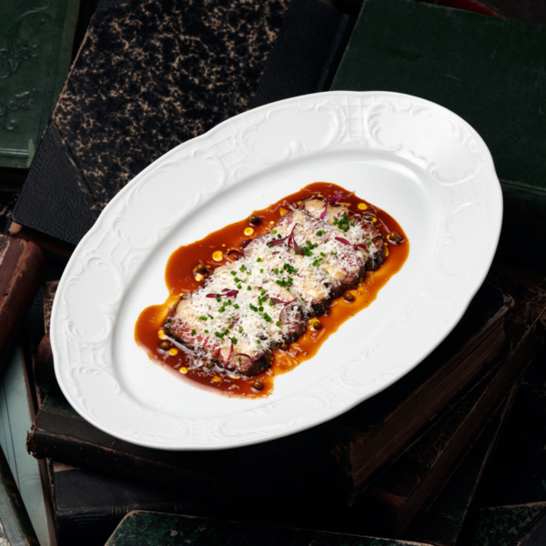 Татаки из говядины с мясным соусом и трюфельным айоли заказать доставку в Красноярске | Доставка «Беллини»