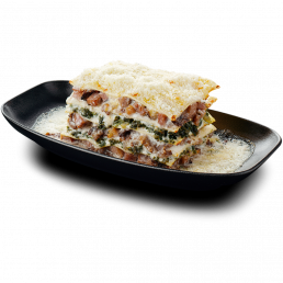 Лазанья с беконом, шпинатом и грибами