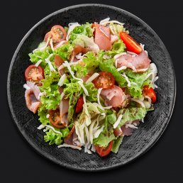 Салат с козьим сыром и балыком Салат с козьим сыром и балыком
