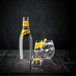 Schweppes Tonic Schweppes Tonic