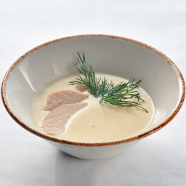 Сливочный крем суп с курочкой заказать доставку в Красноярске | Доставка «Беллини»