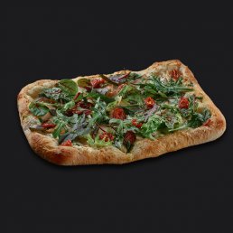 Римская пицца с индейкой и песто заказать доставку в Красноярске | «Перцы» в Красноярске