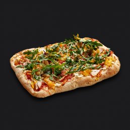 Римская пицца с цыплёнком и манго Римская пицца с цыплёнком и манго заказать доставку в Красноярске | «Перцы» в Красноярске