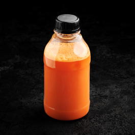 Свежевыжатый морковно-сельдереевый сок заказать доставку в Красноярске | Доставка «Беллини»