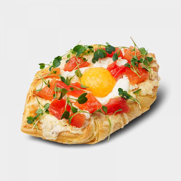 Дениш с тунцом и свежими томатами Дениш с тунцом и свежими томатами заказать доставку в Красноярске | «РомБаба»