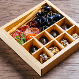 Праздничный сет Delle olive Праздничный сет Delle olive заказать доставку в Красноярске | Доставка «Беллини»